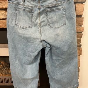 High waisted wide leg cropped jeans